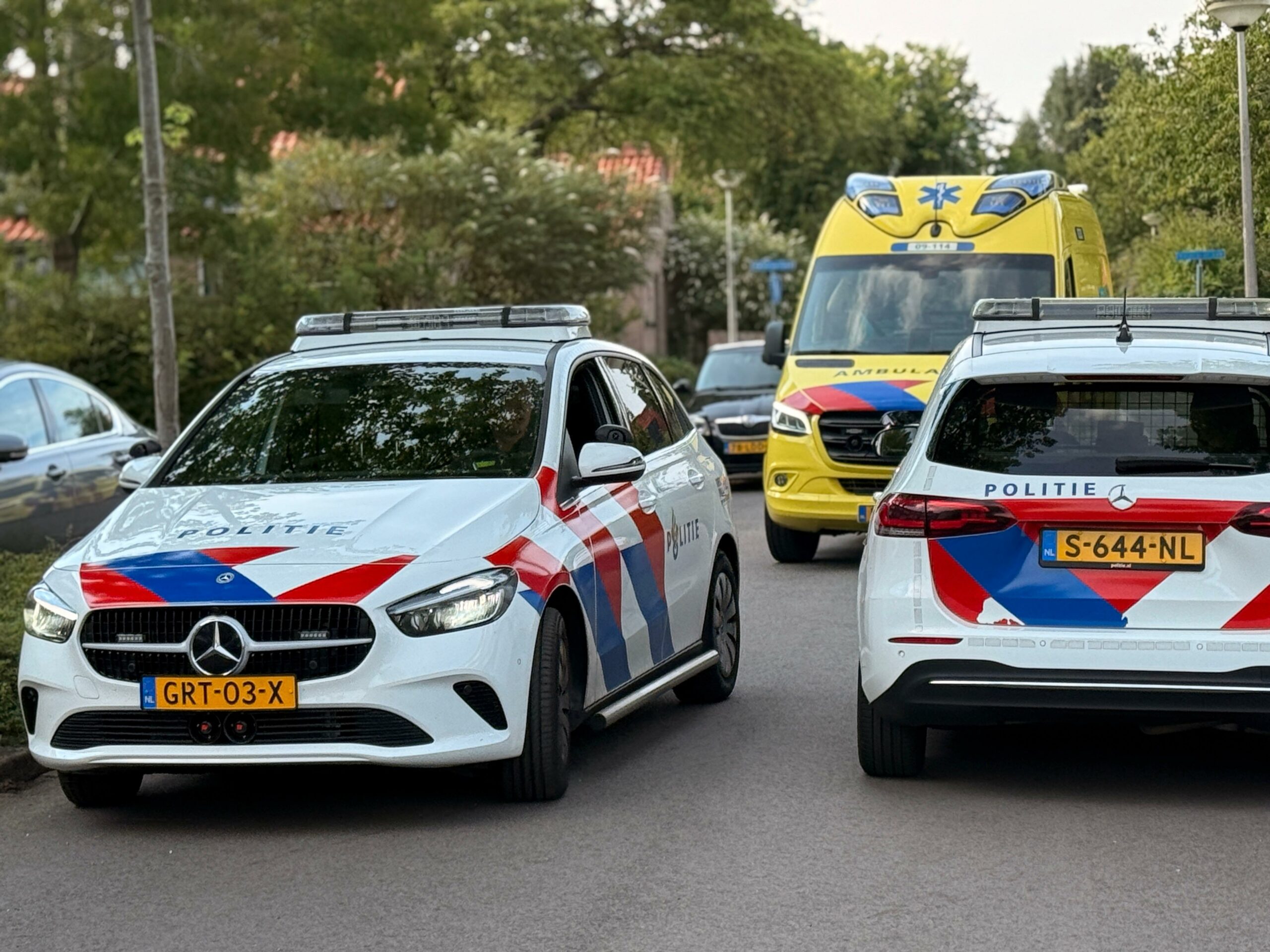 Politie-inzet bij flat in Amersfoort, mogelijk verband met vermissing